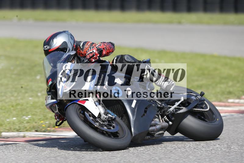 /45 10.08.2025 Plüss Moto Sport ADR/Freies Fahren/480